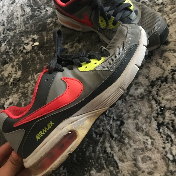 Nike Air Max - Picture 1 of 3